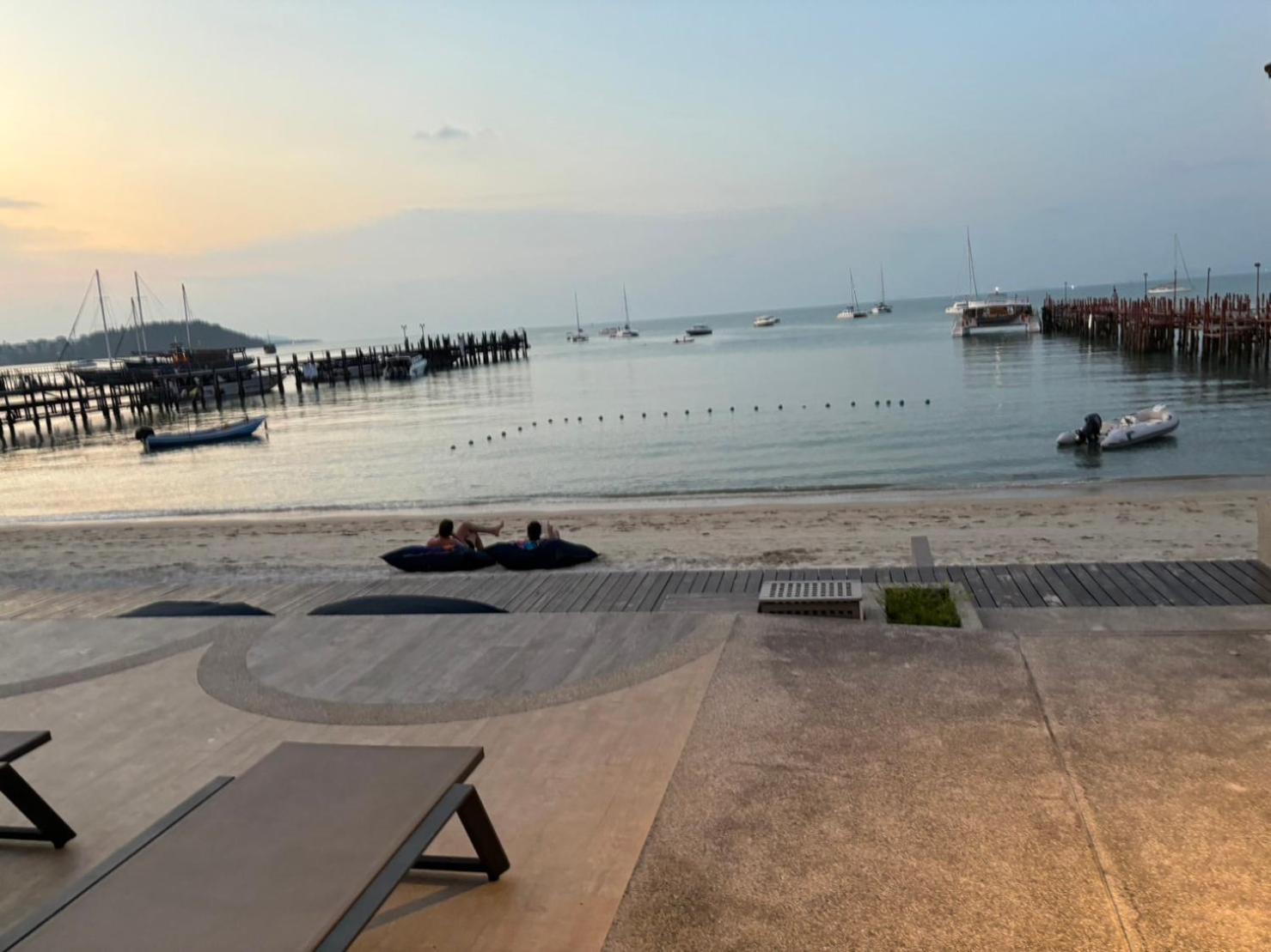 Punnpreeda Beach Resort Bang Rak Beach  Exterior foto
