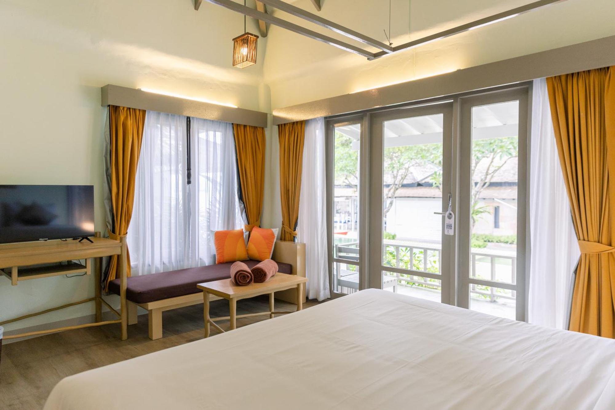 Punnpreeda Beach Resort Bang Rak Beach  Exterior foto